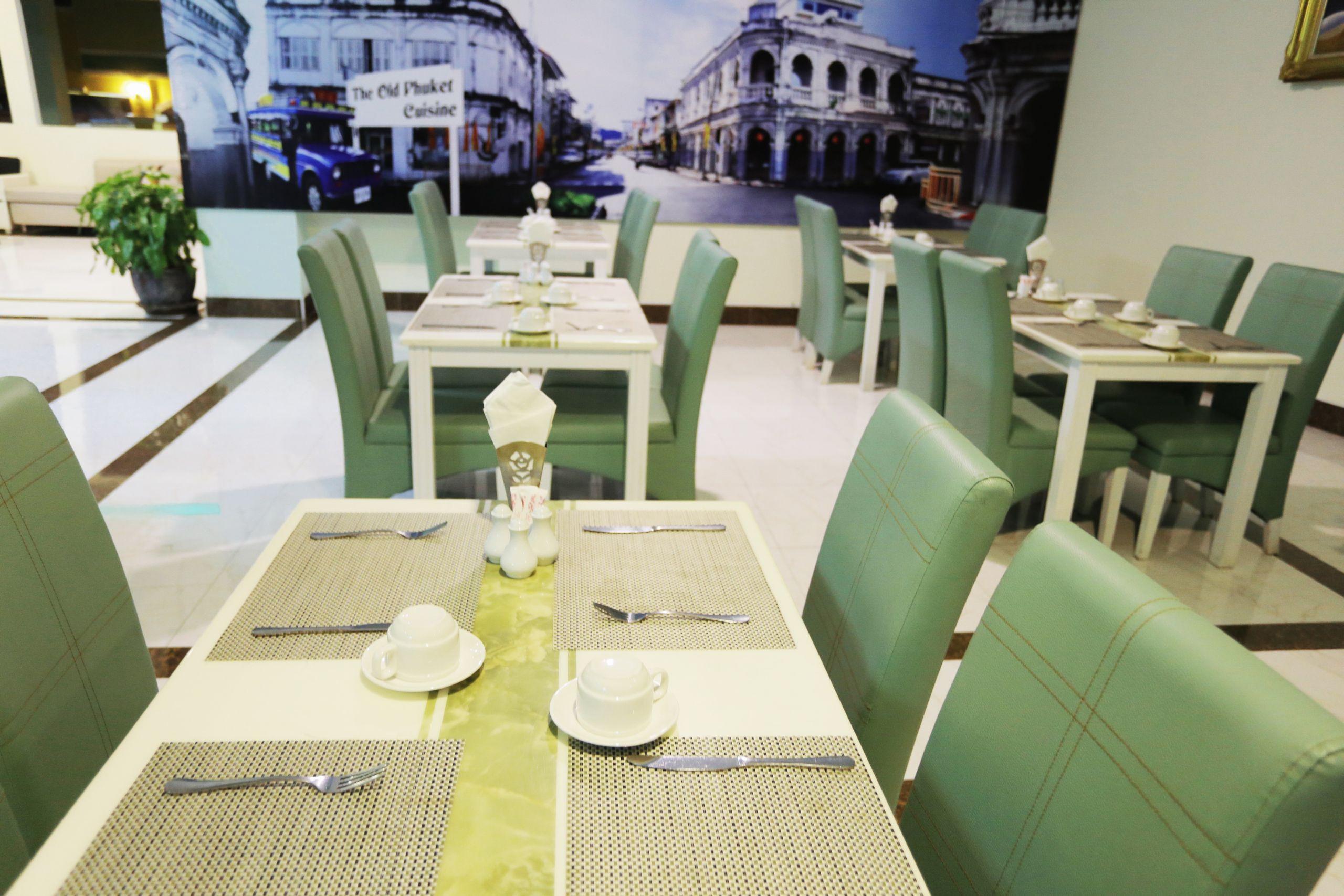 Add Plus Hotel & Spa Patong Exterior foto