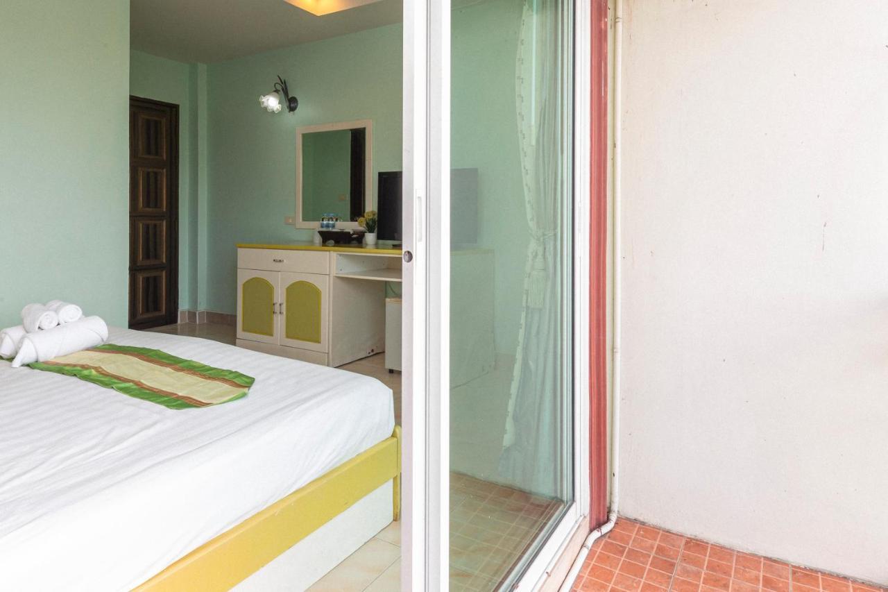 Add Plus Hotel & Spa Patong Exterior foto